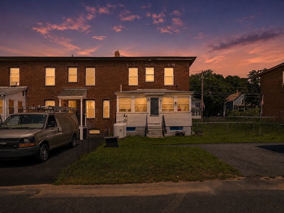 1st image of 2271 Main St