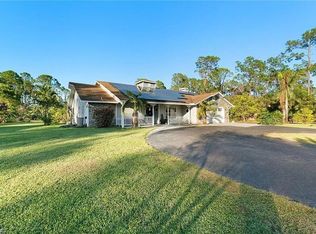 6011 Sea Grass LN, NAPLES, FL 34116