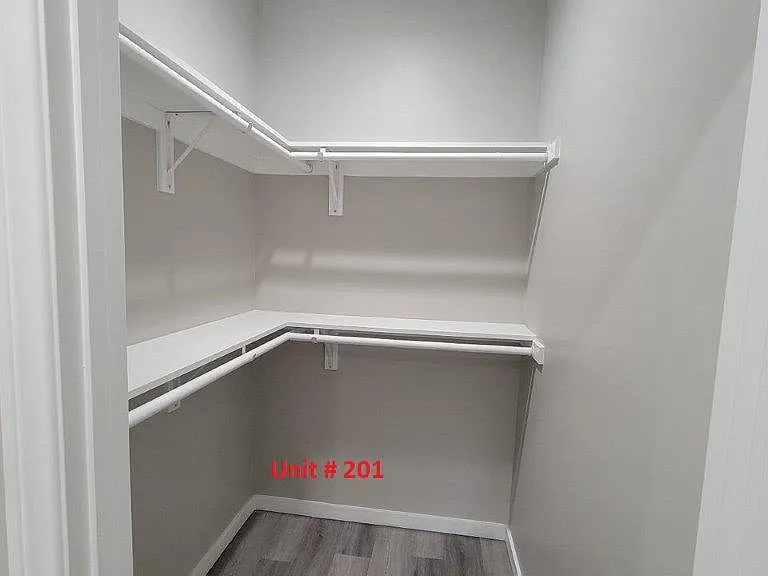 708 E Verdugo Ave #201 — Photo 12