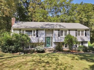 142 Eramo Ter, Hamden, CT 06518