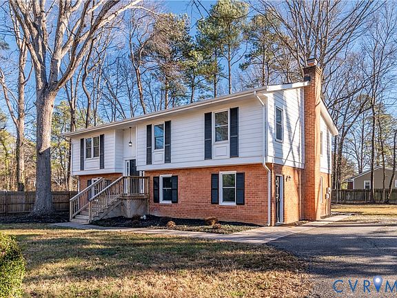4th image of 2721 Penrose Dr
