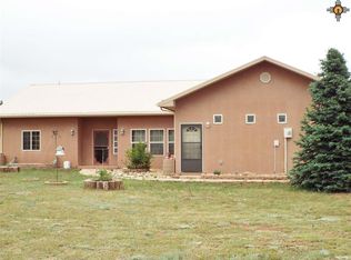44 Mira Sol Rd, Las Vegas, NM 87701