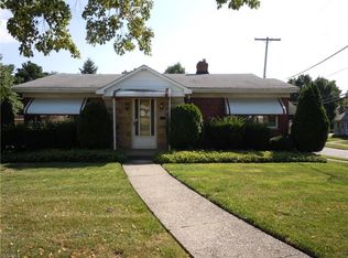 17914 Neff Rd, Cleveland, OH 44119