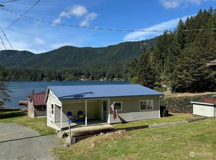 60 Snug Harbor Ln, Port Angeles, WA 98363