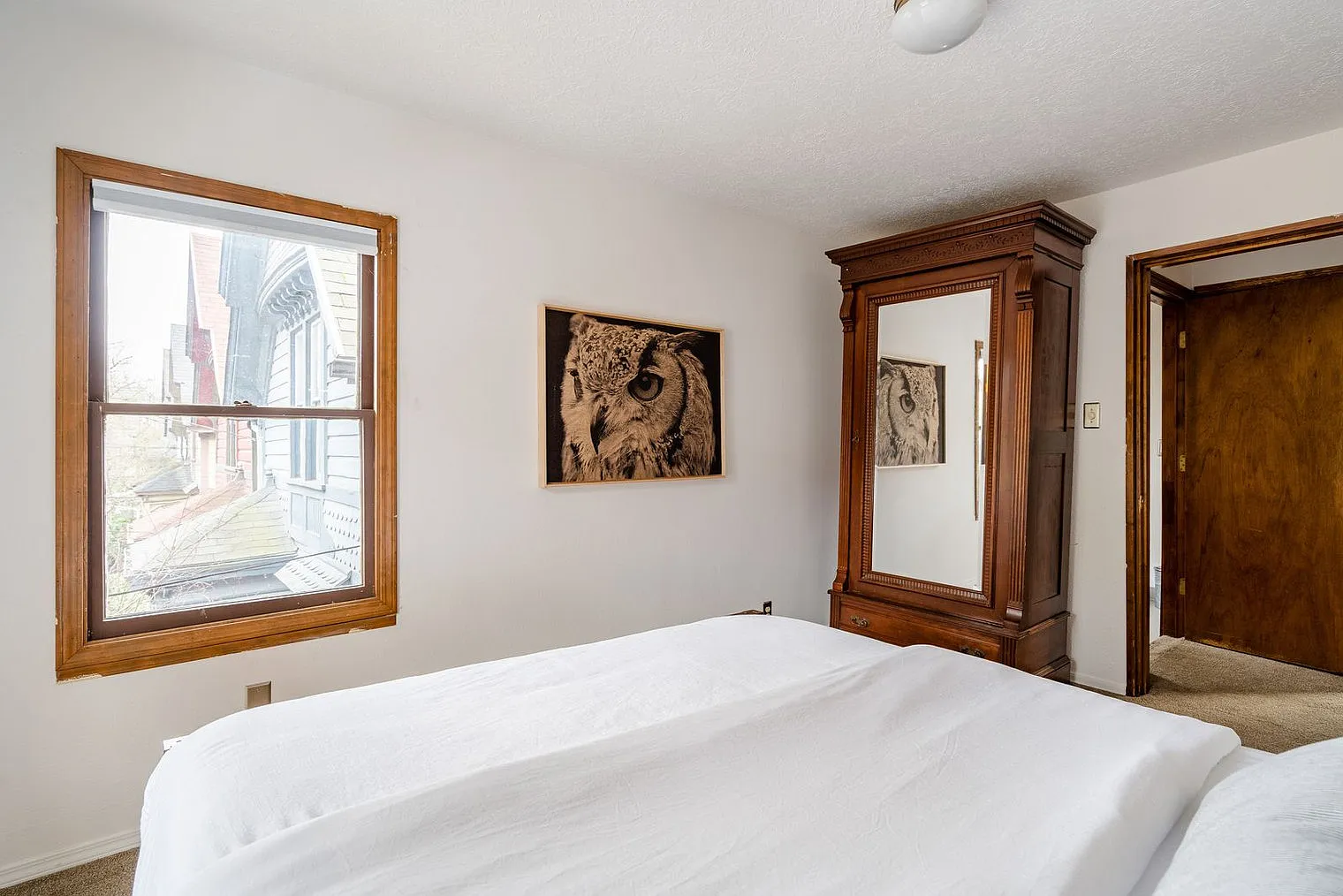 2 bed, 1.0 bath, 1054 sqft, $3,313 — Photo 4