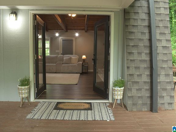 2nd image of 480 Hidden Valley Dr