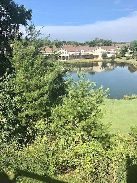 2nd image of 813 Stetson Dr