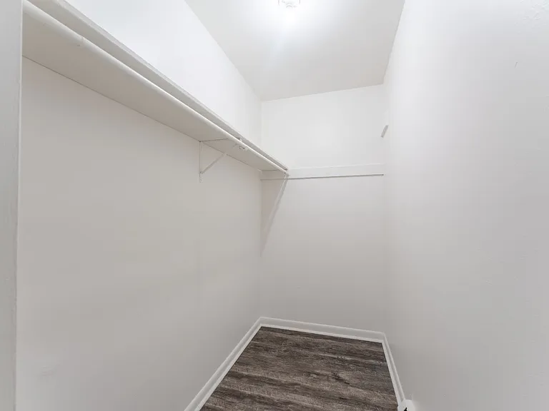 Penfield Village Apartment Homes — Photo 10