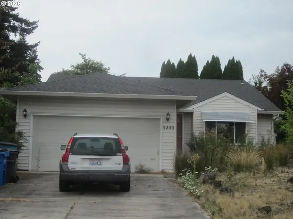 5200 NE 72nd Cir, Vancouver, WA 98661