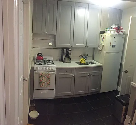 Rented by Kenneth Rosenblum, LREB | media 21