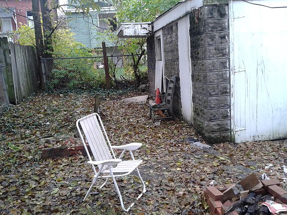 3rd image of 2314 Clifton Ave