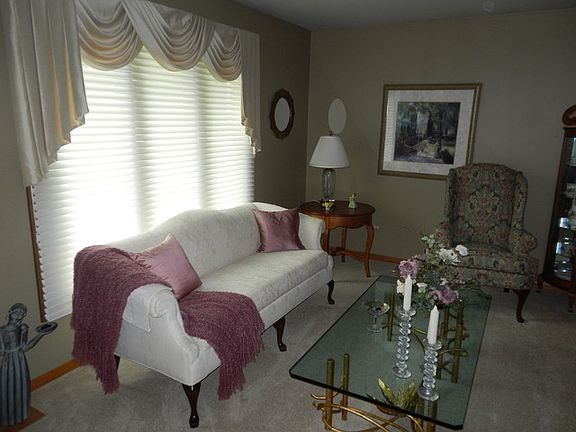 5th image of 22133 Princeton Cir