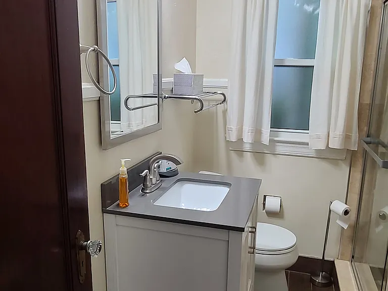 722 S Lake Formosa Dr — Photo 5