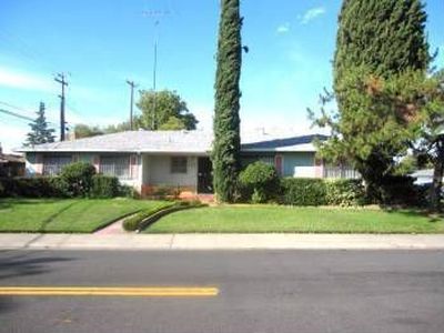 6840 Middlecoff Way, Sacramento, CA, 95822