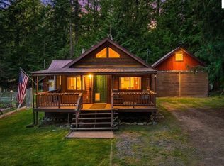 428 Bottle Brand Rd, Hope, ID 83836
