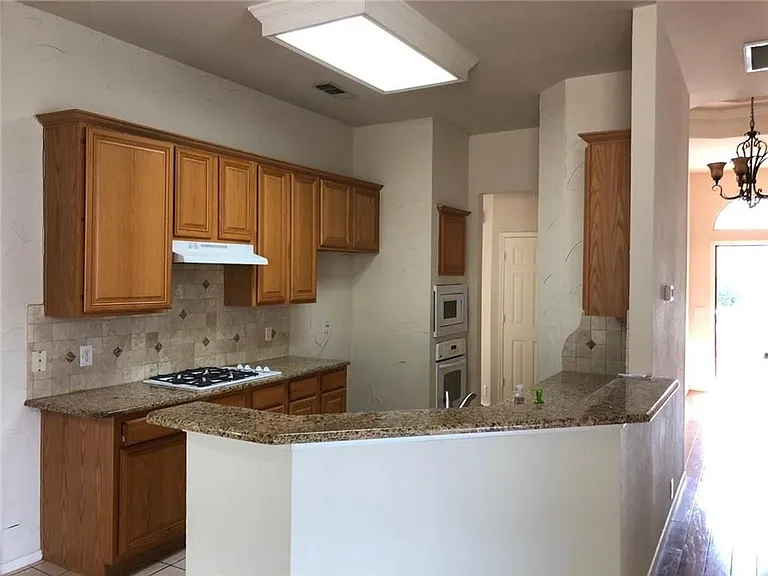 2521 Allegro Ln — Photo 14