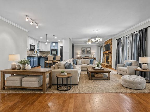4th image of 308 Fishman Cir