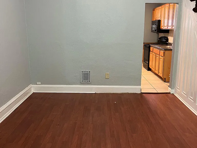 2339 N Gratz St — Photo 2