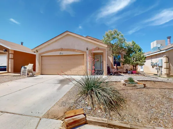 8915 Odin Rd SW, Albuquerque, NM 87121