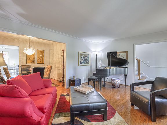 4th image of 1002 E Northfield Blvd APT K103