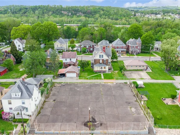 0 Race St, Connellsville, PA 15425