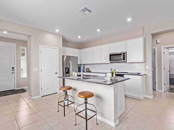 2nd image of 17412 W Paraiso Ln