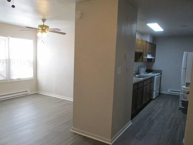 634 W 34th St #1 — Photo 8