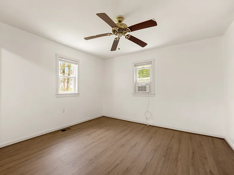 10680 Mary J Champ Way — Photo 6