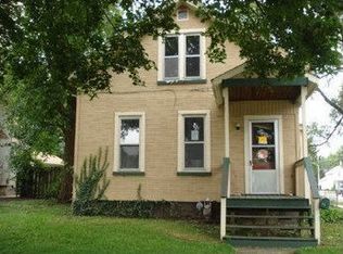 741 E Benton St, Aurora, IL 60505