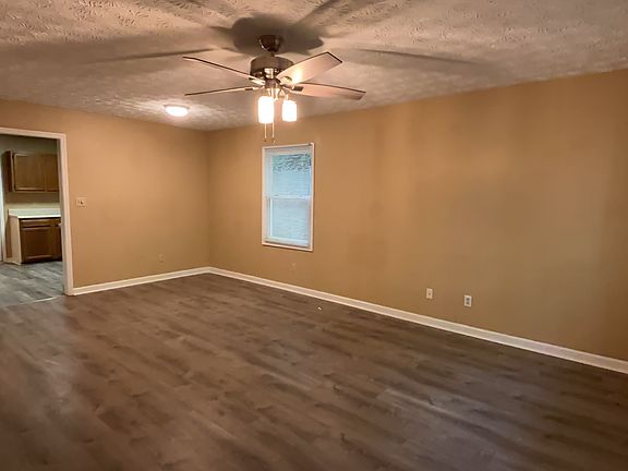 2nd image of 8 Mountain View Rd #A