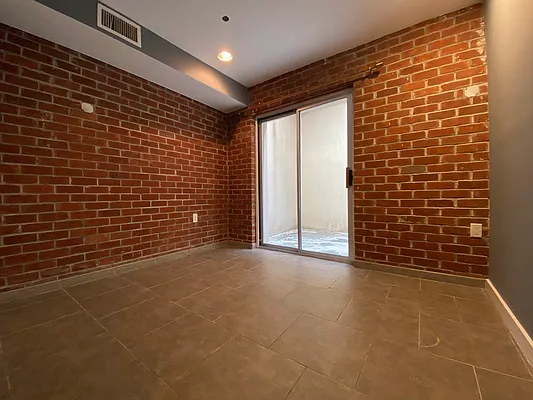 Rented by Compass | media 8