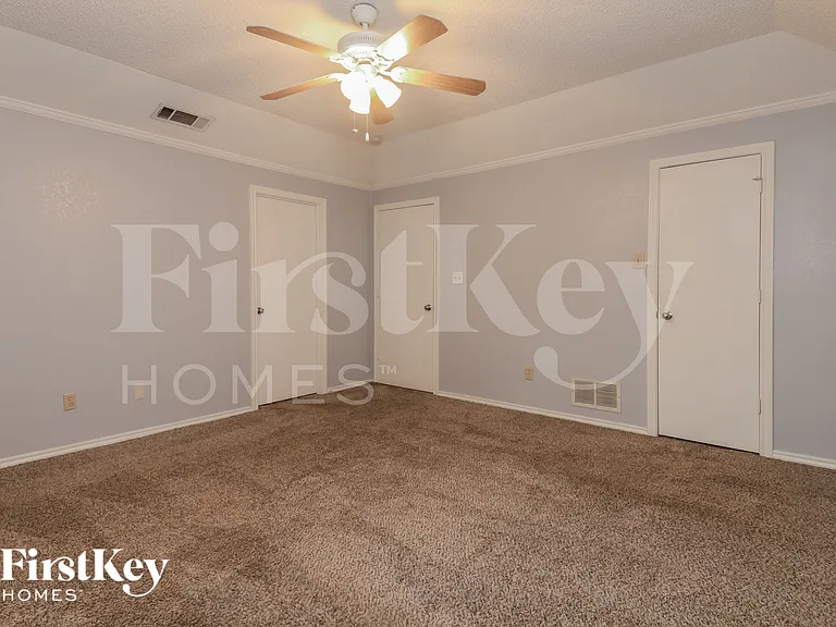 5302 Deep Canyon Dr — Photo 9