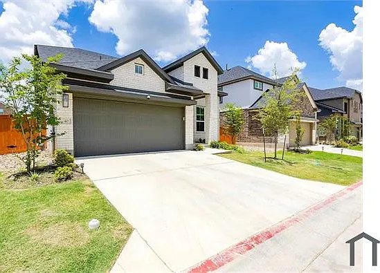 961 Oak Chase Way