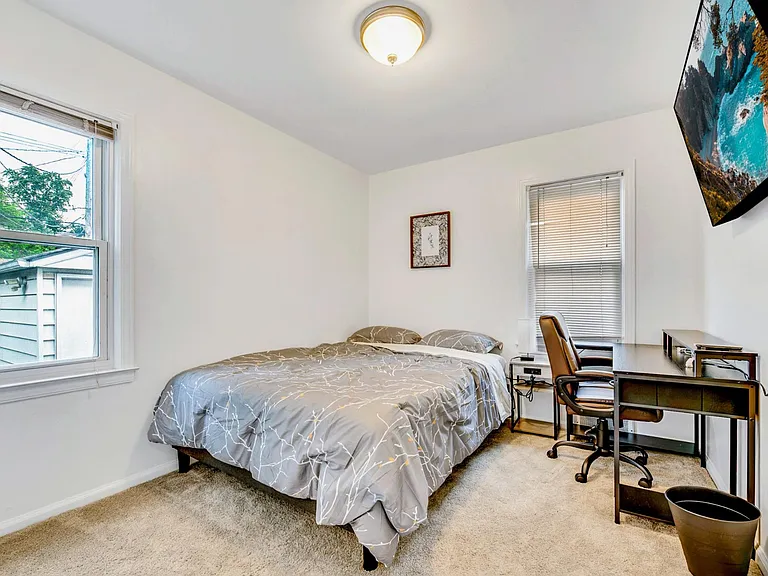 2812 N Main St — Photo 15