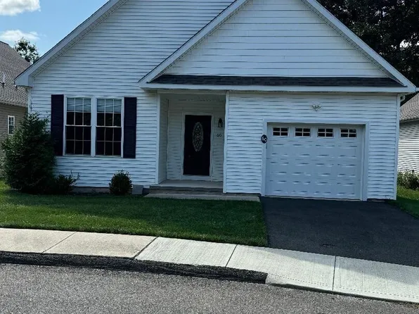 60 Pinehurst Drive #60, East Haven, CT 06513