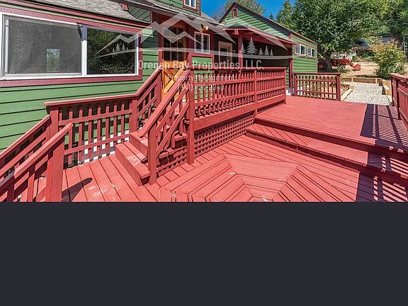 2nd image of 851 S 1st Ave