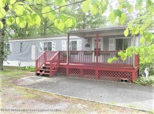 13 Panda Ln, Whiting, NJ 08759