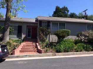 1801 Crestmont Ct, Glendale, CA 91208