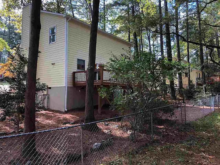 223 Scarlett Dr — Photo 11