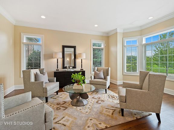 4th image of 22106 N Greenmeadow Dr