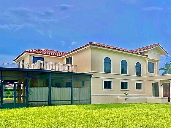 2nd image of 3301 SW 139th Ave #3301