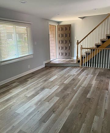 2nd image of 5572 Carmel Dr