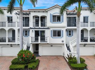 3028 Waterside Cir, Boynton Beach, FL 33435