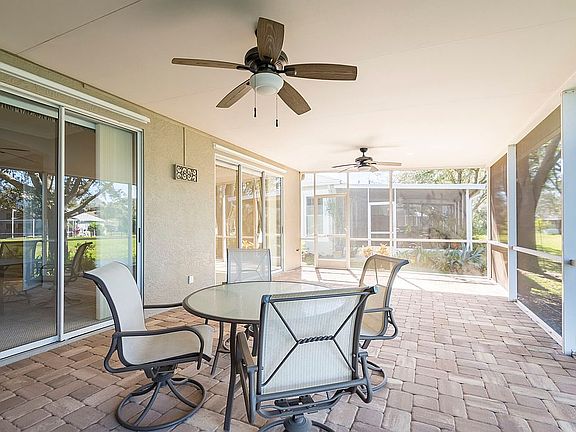 5717 Heronpark Pl, Lithia, FL 33547 | Zillow