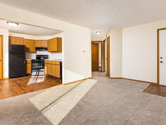 5th image of 3468 Wallace Ct SW