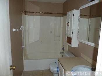 2nd image of 9930 Cord St NE