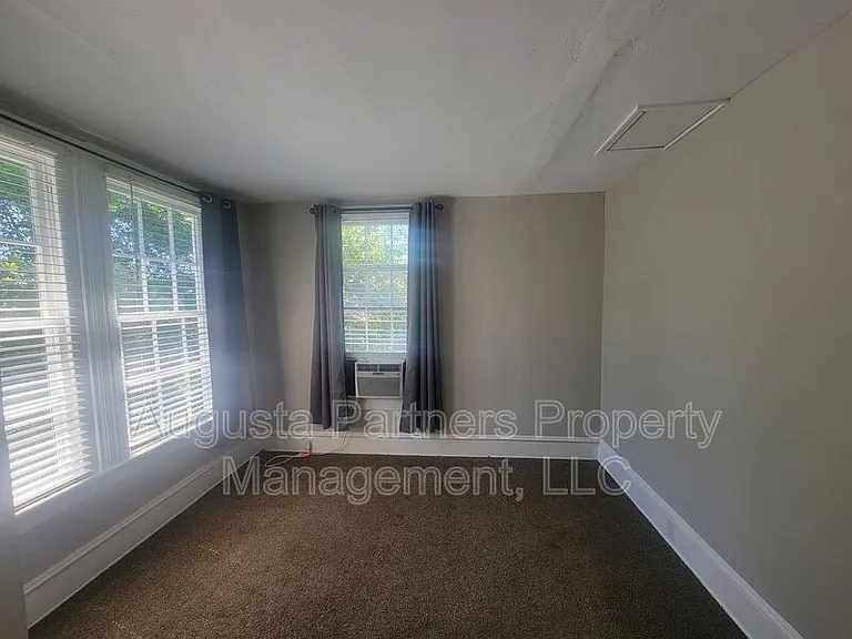 1330 Wingfield St — Photo 15