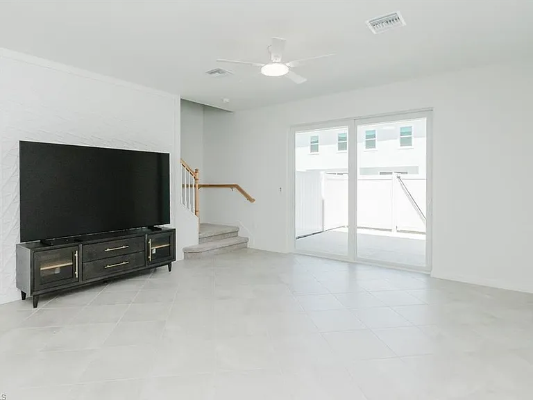 14815 White Pearl Rd #14815 — Photo 7