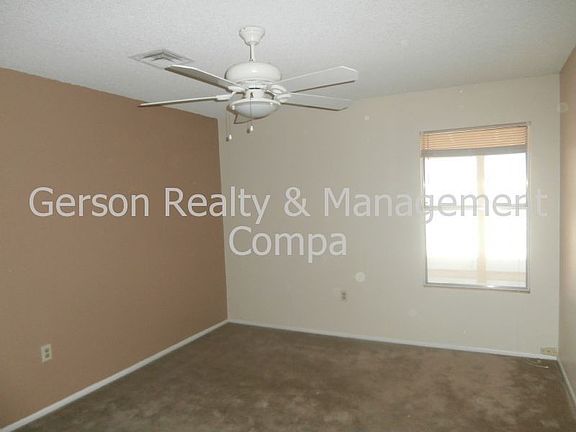 5th image of 1407 N Rosemont