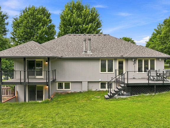 3rd image of 514 S Farm Road 193